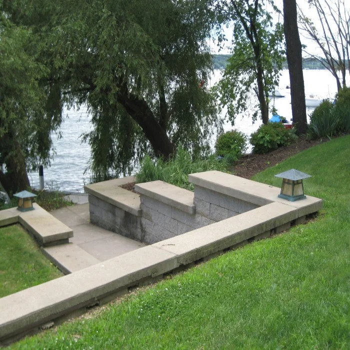 walk area near water lake